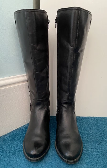 Pavers ladies best sale knee high boots