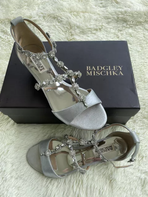 NIB Badgley Mischka Terry II Silver Sandals $220