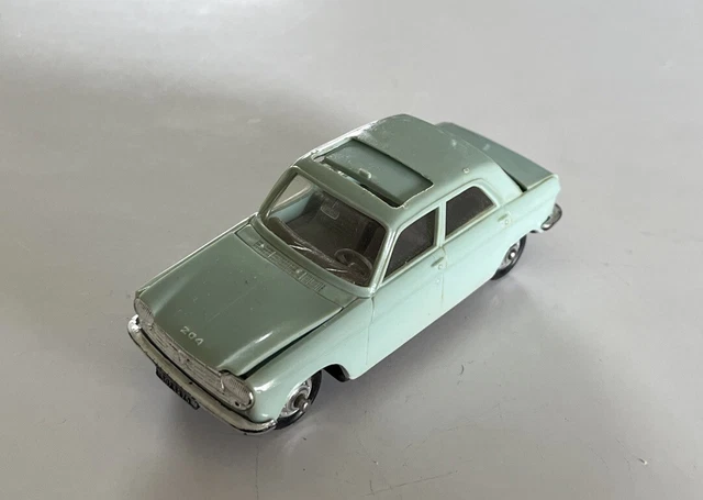 SYMPA NICE RARE ! NOREV 1:43 PEUGEOT 404 N°51 EUR 29,00