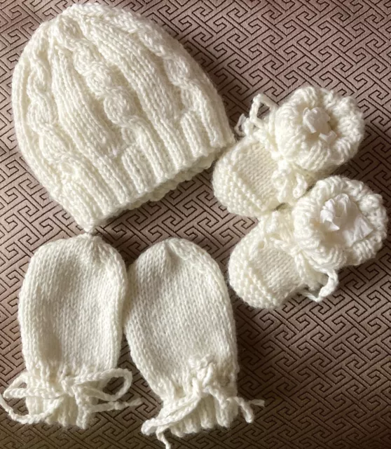 BEANIE, BOOTIES & MITTENS SET, HAND-KNITTED BY ME.  Cream. Newborn Boy or Girl