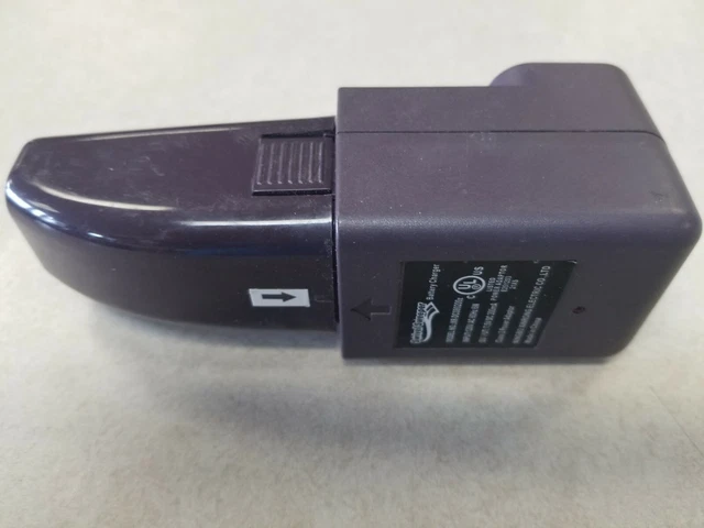 SWIVEL SWEEPER BATTERY CHARGER with BATTERY MODEL XR-DC080200z
