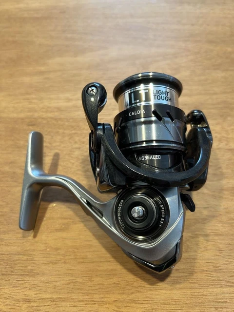 リール 18 CALDIA LT2000S Amazon.com : Daiwa Caldia 18 LT 2000S : Sports & Outdoors