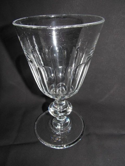 Cristal de Agua Baccarat Saint Luis Modelo Eato H 15 CM Pie Redondo