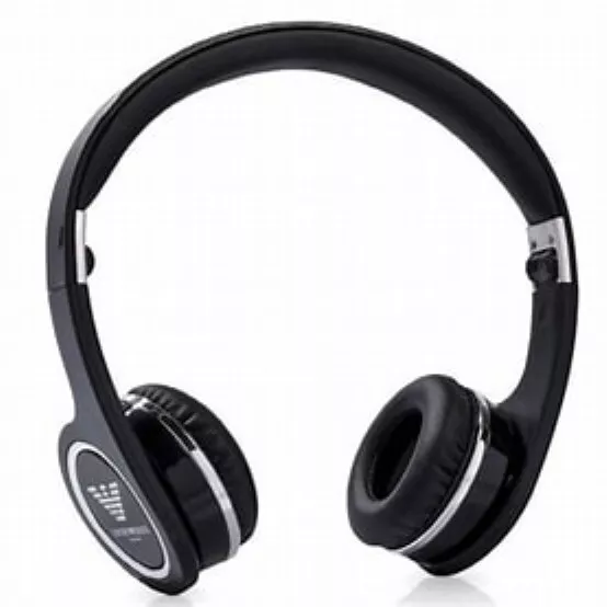 EMPORIO ARMANI BLACK HEADPHONES Brand New Boxed FREE DELIVERY