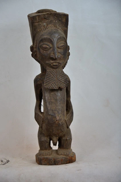 African Tribal Art KUSU (BAKUSU) Statue