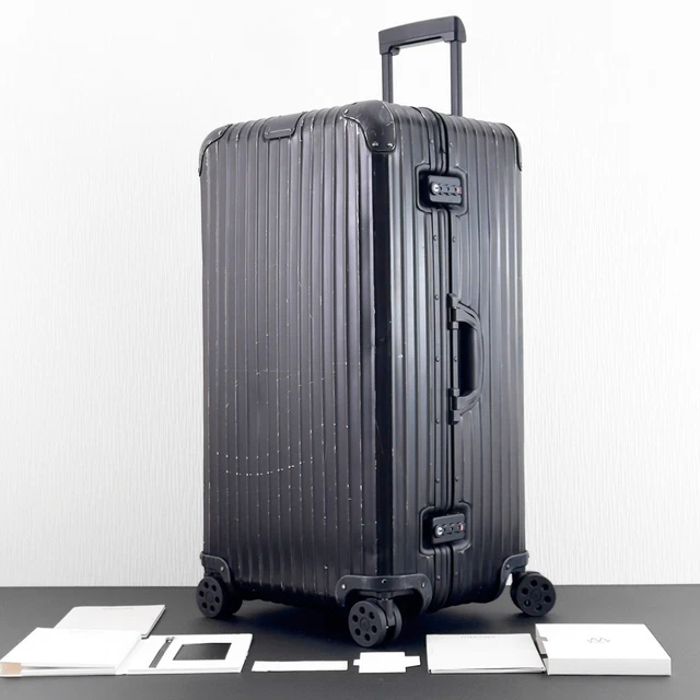 REMOWA Trunk Plus シルバー 大型105L Essential Trunk Plus Large Lightweight Suitcase | gloss