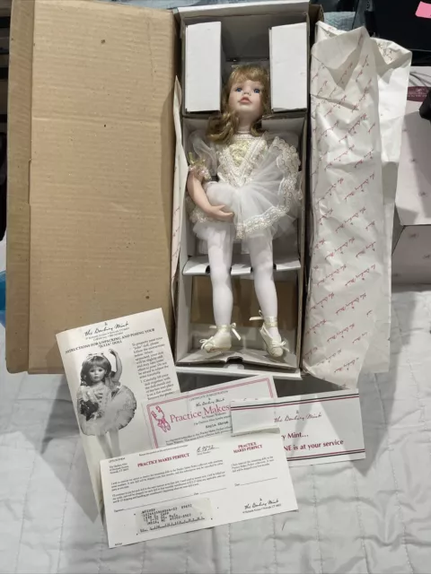 Ballerina Doll Julia Susan Wakeen Porcelain 15" with box COA Danbury Mint 1995