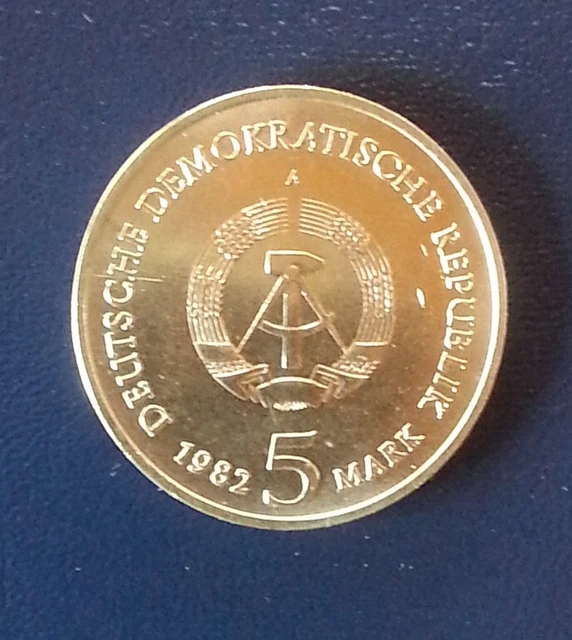 VALDEIG Aimant La Wartburg Bei Eisenach, Allemagne Souvenir