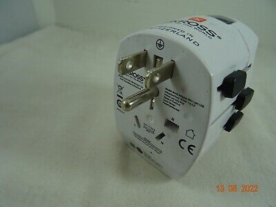 Skyross Adapt to the World Adapter Pro Light USB 12a Electric plug adapter 3