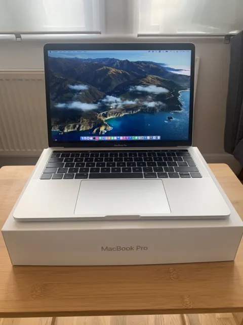 Apple MacBook Pro 13.3" 512GB Laptop With Touchbar - 3.1Ghz Intel Core i5 16GB