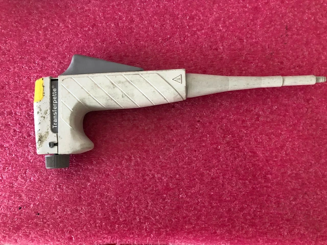 BrandTech 20-200uL Single Channel Pipette Transferpette