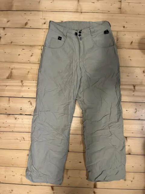 Nike ACG women’s Khaki Cargo snowboard/ski trousers Medium.