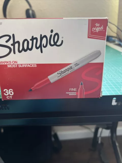 sharpie pen fine point Red 36 Ct