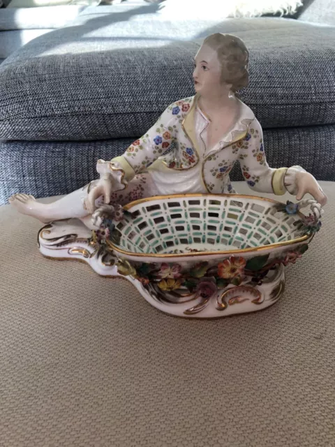 Figurine porcelaine homme/panier- John Bevington Staffordshire-1872/1892 Meissen