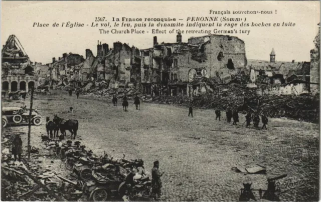CPA Guerre Military PERONNE Place de l'Église (807926)