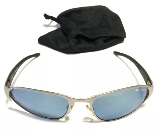 BOLLE VANADIUM 2.0 SUNGLASSES Matte Silver w/ Blue Mirror Polarized Lenses Italy