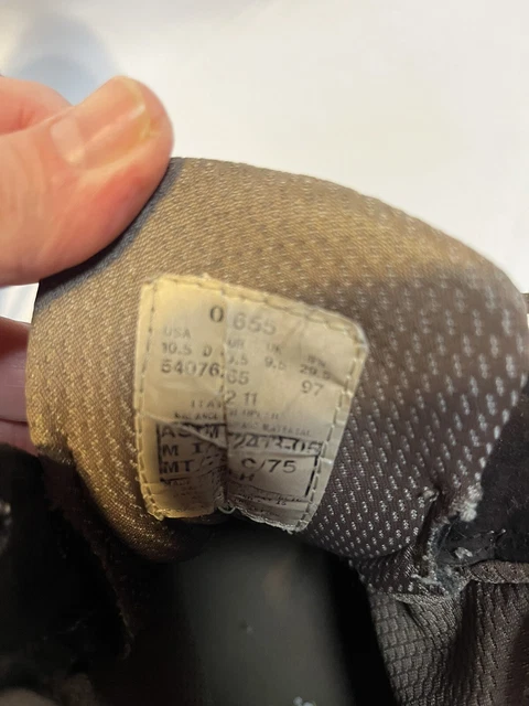 WOLVERINE 01655 MEN’S Internal Metatarsal Guard Steel Toe Boots Size 10