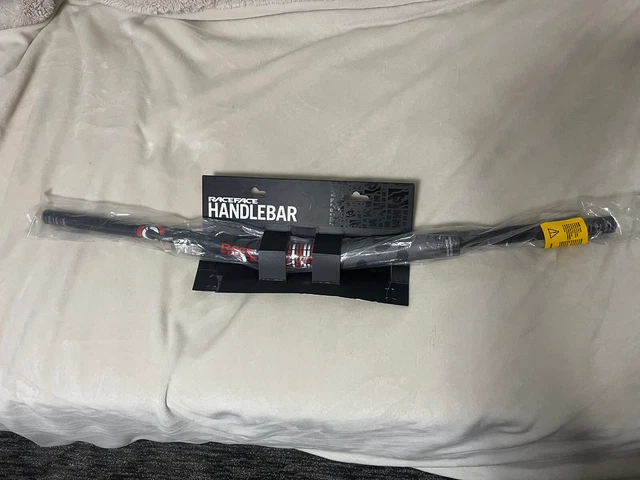 RaceFace SIXC Riser Handlebar 31.8 x 785mm 3/4 Rise Red Decal Carbon Fiber MTB