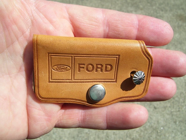 Vintage Ford 1960s 70s auto accessory nos key Thunderbird Mustang custom case oe