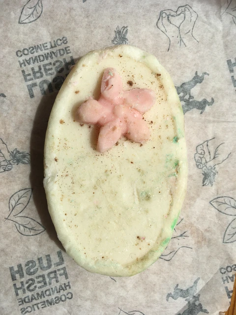 Barra de masaje Lush TENDER IS THE NIGHT 65 g NUEVO Vegano DESCONTINUADO RARO