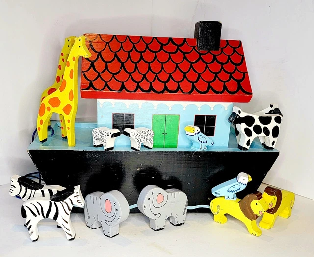 Vintage Wooden Hand Made Painted Noahs Ark Pull Toy with Animals