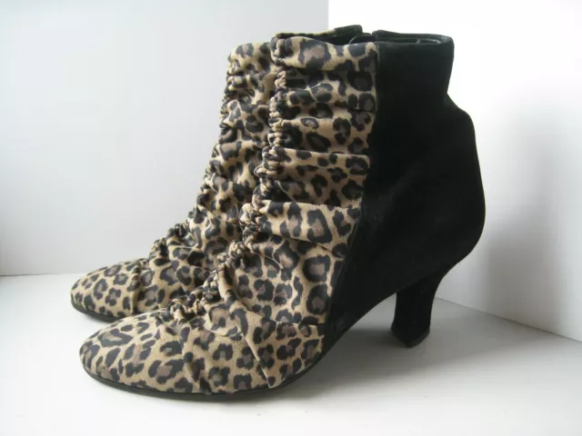 Thierry Rabotin Womens Ankle Boots Size 40.5 Suede Leather Leopard Print Fabric