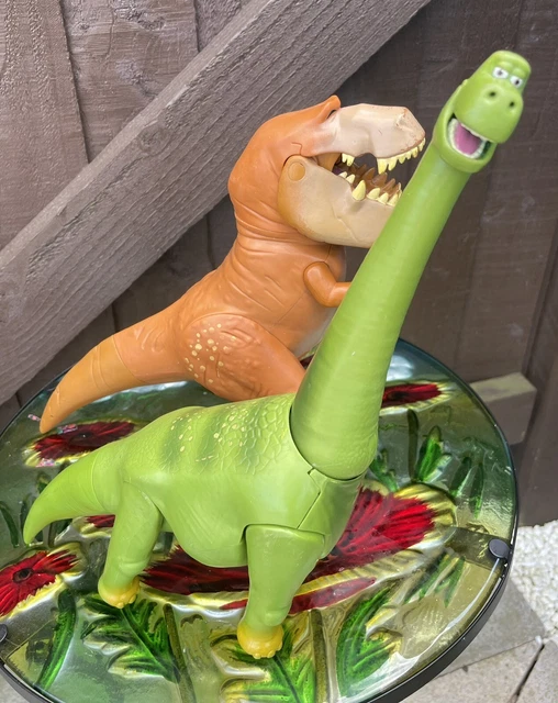 DISNEY PIXAR THE Good Dinosaur Poppa Henry & Tomy Butch TRex Action