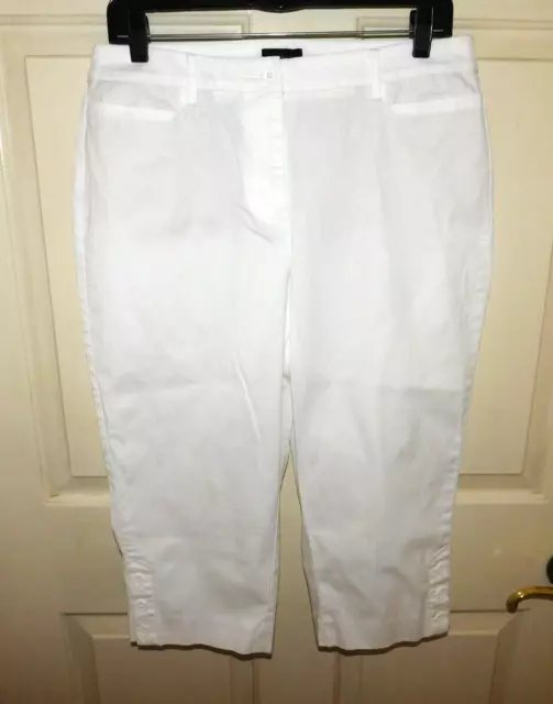 TALBOTS PERFECT SKIMMER Women's White Capri Pants Size 10P $2.00 - PicClick