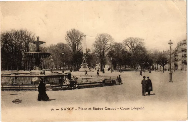 CPA Nancy-Place et Statue Carnot-Cours Léopold (186951)