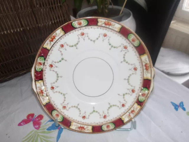 Ancienne Assiette Porcelaine De Paris .Decor De Fleurs Rehausse Or.xix Emetbe.