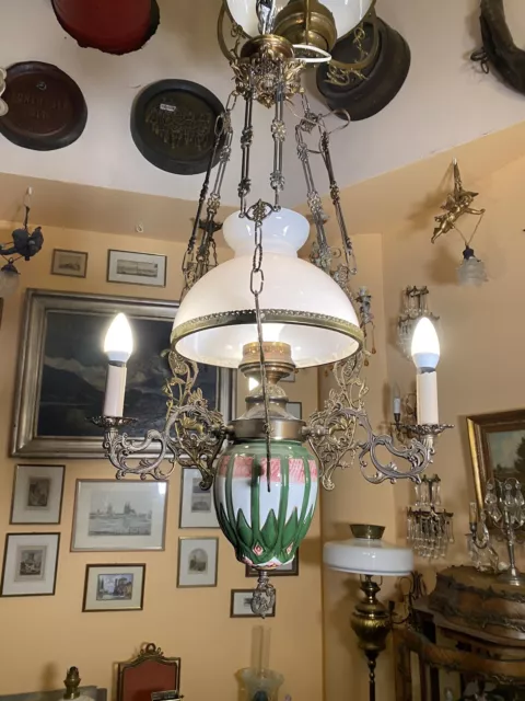 große antike Deckenlampe Petroleumlampe Fayence Glas Metallguss elektrifiziert