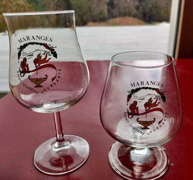Lot de 2 verres (ballon et tulipe) de la Saint Vincent MARANGES 1997 