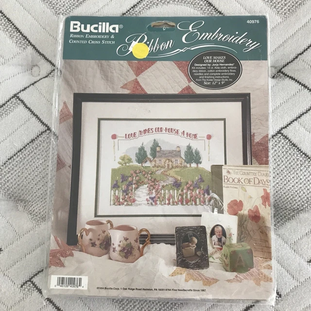 Kit de bordado de cinta de seda Bucilla ""Love Makes Our House"" 40976-Vintage 1994 Nuevo en paquete
