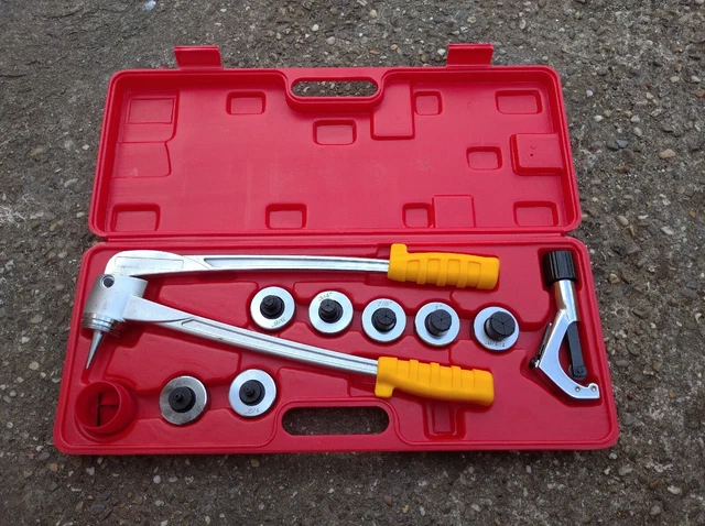 coffret pince à emboiture neuf, 7 embouts, frigoriste, plomberie