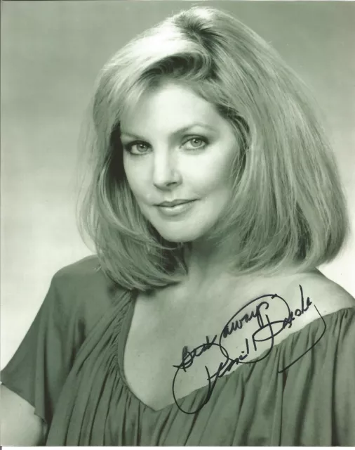 PRISCILLA PRESLEY Signed Photograph - TV & Film Actress - Preprint