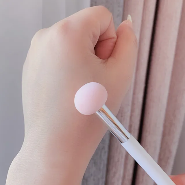 Women Mushroom Shape For Liquid Cream Makeup Sponge Brush Handheld Washable