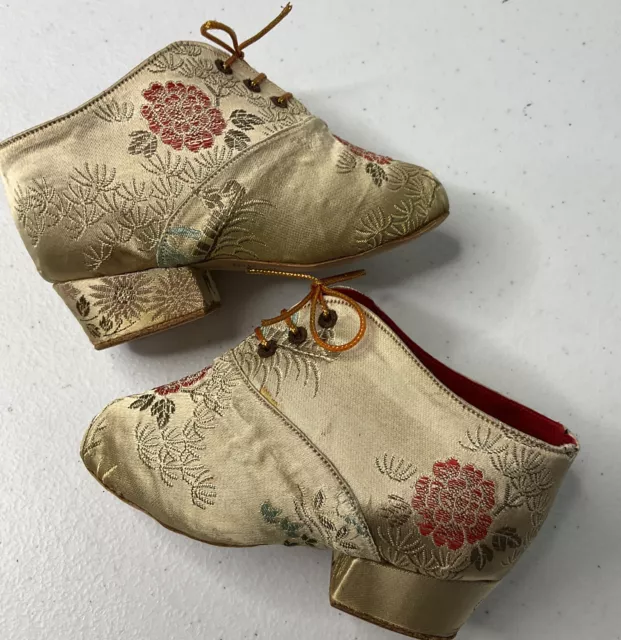 Vintage Bound Feet Shoes Lotus Chinese Embroidered Fabric Malaysia WAH AIK Shoe
