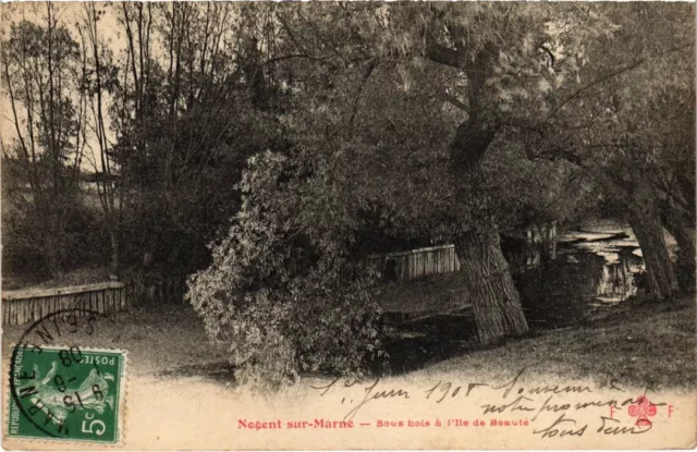 CPA Nogent Sous bois a l'Ile de Beaute (1363393)