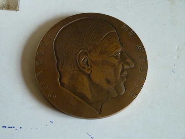 MÉDAILLE EN BRONZE du Général De Gaulle, appel du 18 juin - Bronze 72
