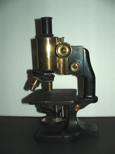 Loupe de mise au point – Outils Domestiques Anciens