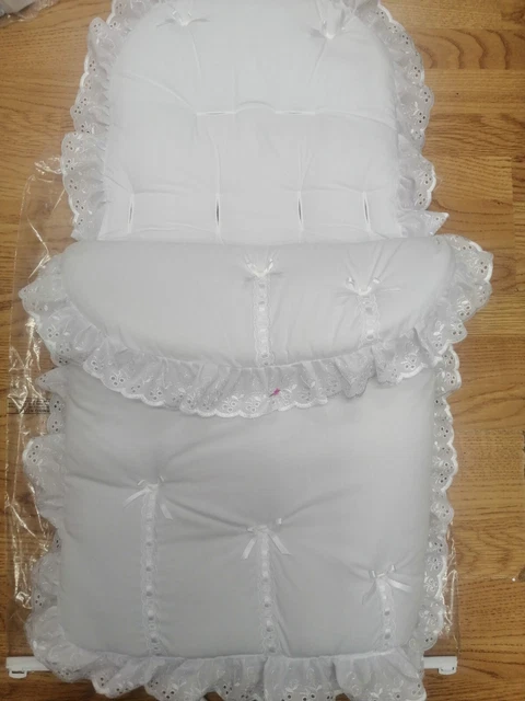 Baby  girls  / boys all  White  Ribbon bows  Foot Muff Cosy Toes Pram buggy