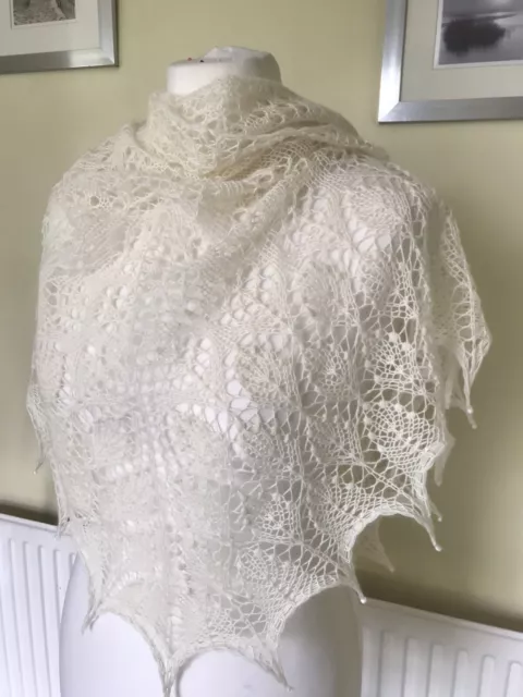Scialle Pizzo Cobweb Lavorato A Mano Miscela Lana/Angora/Sciarpa Avorio