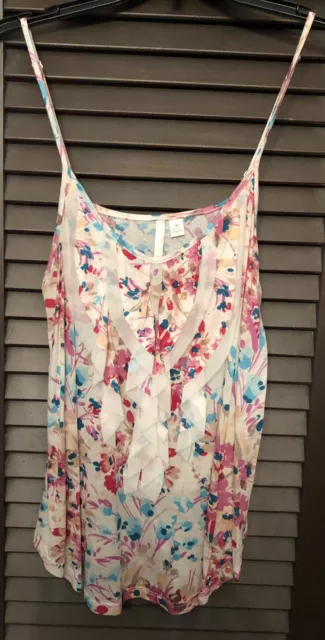 LC Lauren Conrad White Floral Ruffle Front Tank Top Size Medium Women’s