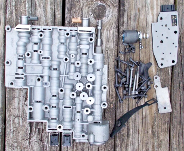 Used OEM 4L60E Valve Body 4L65E Valve Body For 0TAD (2000 4.3l Truck & Van)