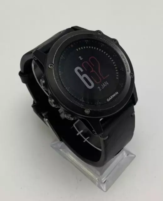 GARMIN fenix 3 Montre connectée GPS grise avec bracelet en cuir noir