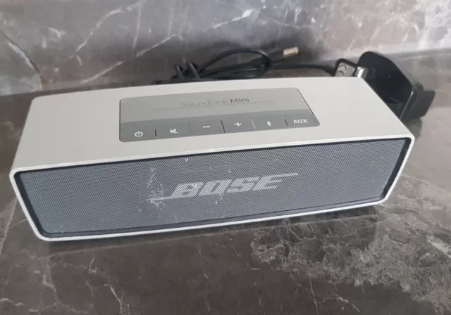 Bose SoundLink Mini Portable Bluetooth Speaker - Working