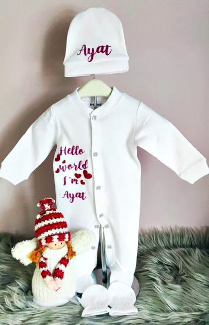 PERSONALISED vinyl baby hospital set feet Clothes babygrow hat bib & mittens set
