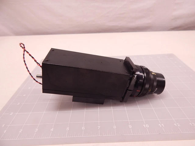 Mitsubishi SCE-2048-40-FK2 TVL-02-300 Line CCD Camera w/ Lens T78985