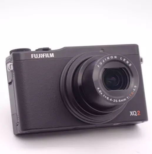 [Near Mint] FUJIFILM XQ2 12.0MP WI-FI WIFI DIGITAL CAMERA Black F FX-XQ2 used