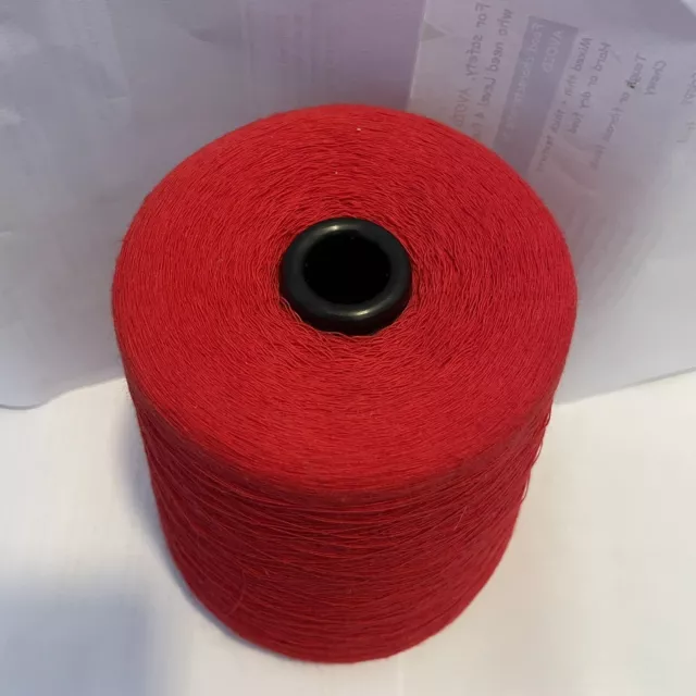 Machine knitting yarn Genevieve Red 2